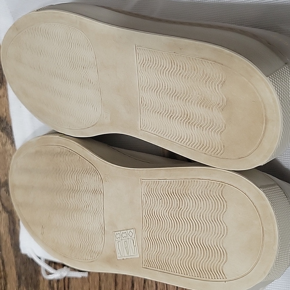 Common Projects Low Top Leather Sneakers -Achilles - Picture 8 of 12